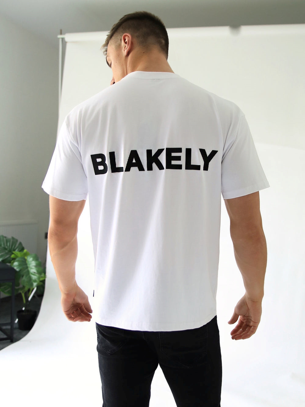 Blakely BLK Blackout Oversized T-Shirt Beyaz | MFY875302