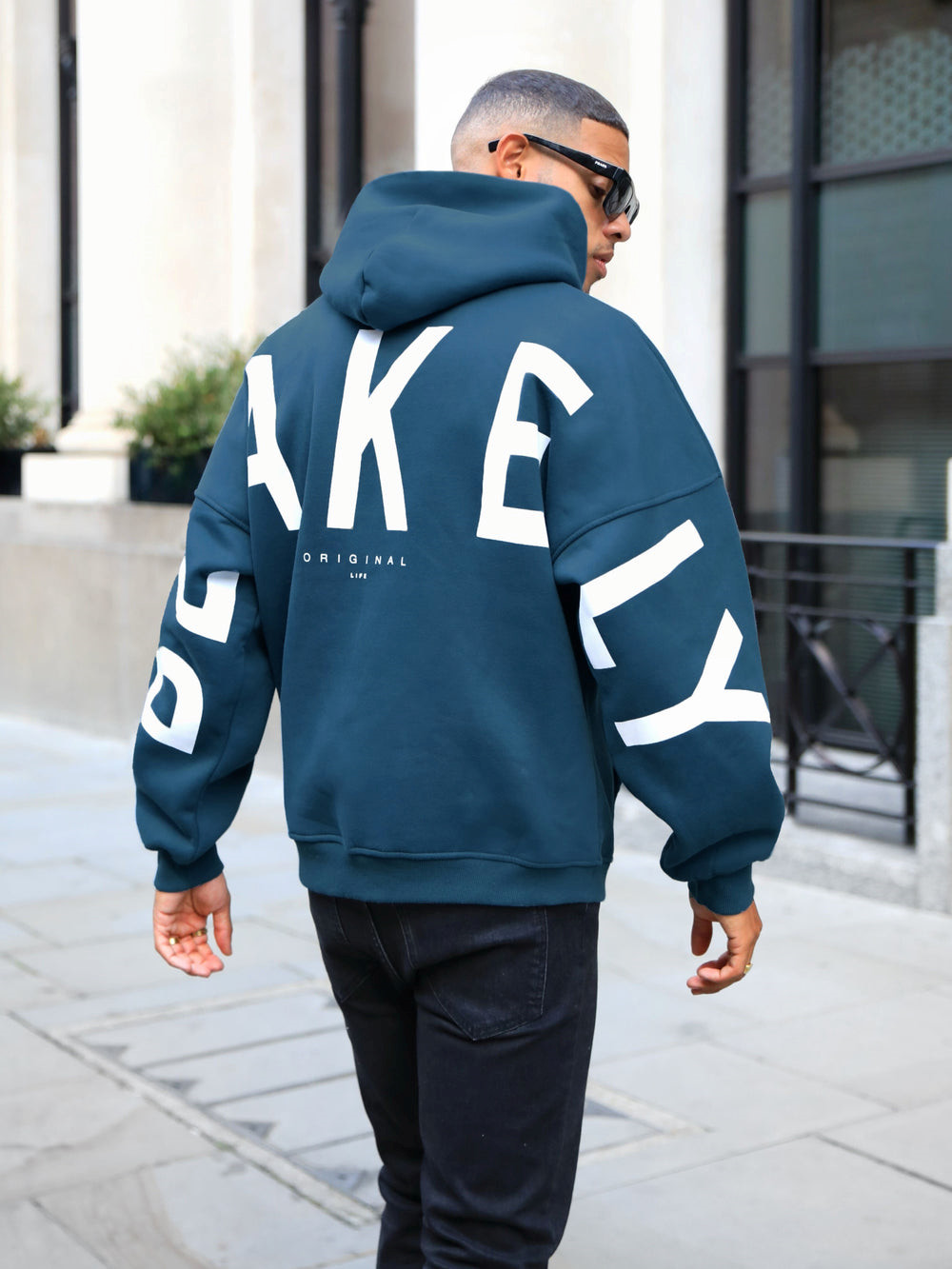 Blakely Idris Oversized Hoodie Koyu | APN436179