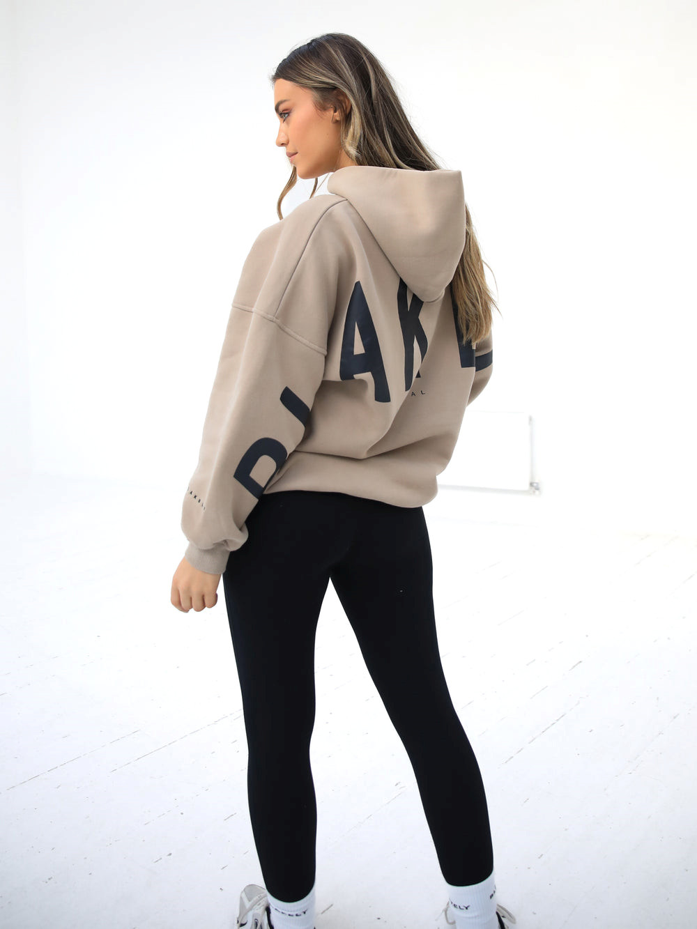 Blakely Isabel Oversized Hoodie Tan | NJT728369