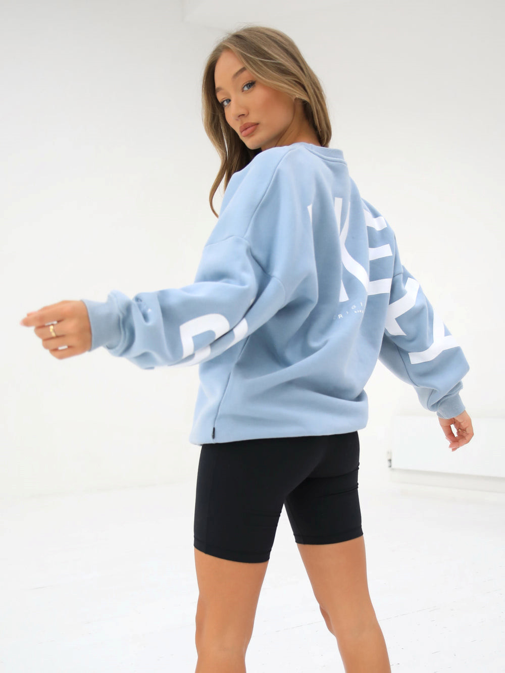 Blakely Isabel Oversized Jumper Mavi | YKG746901