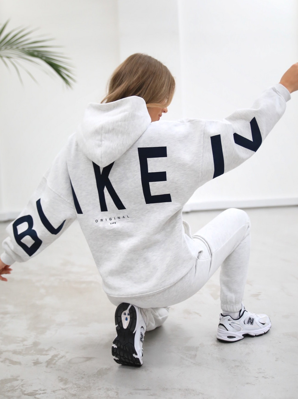 Blakely Life & Style Isabel Oversized Hoodie Beyaz | ONY760924