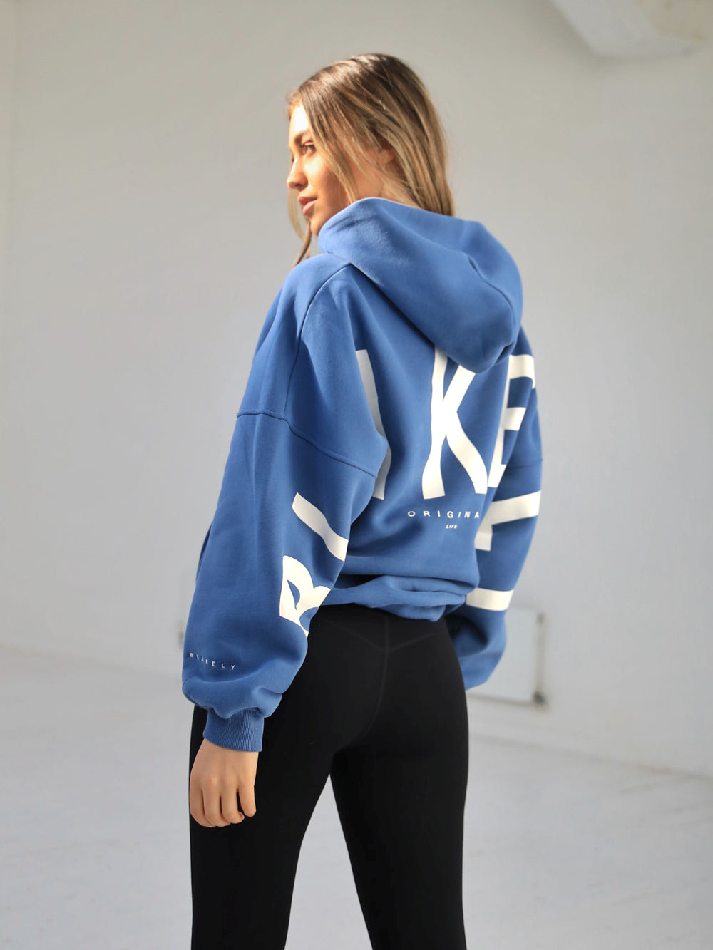 Blakely Members Isabel Oversized Hoodie Mavi | DXG836729