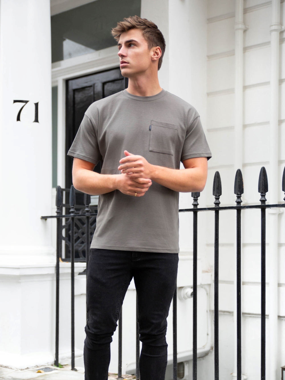 Blakely Relaxed Pocket T-Shirt Charcoal | BLX825364