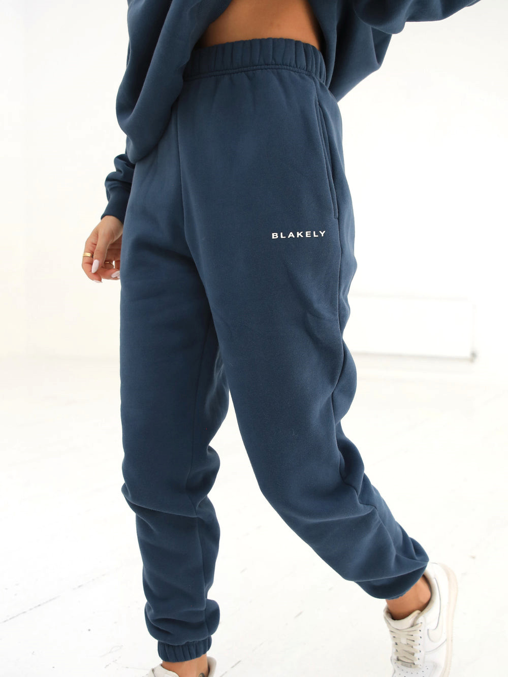 Blakely Riviera Initial Womens Sweatpants Mavi | WKS062539