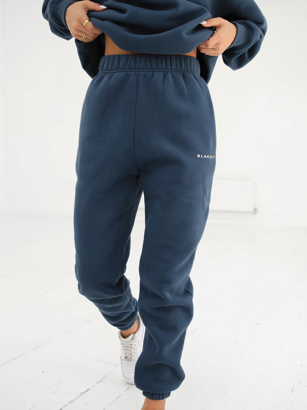 Blakely Riviera Initial Womens Sweatpants Mavi | WKS062539