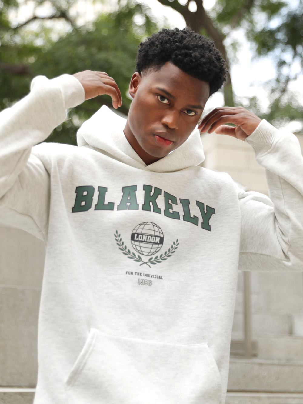 Blakely Varsity Relaxed Hoodie Beyaz | IRU523906